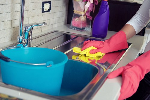 Professional steam cleaning for carpeted rooms in NW8 homes