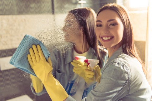 Move in cleaning for a modern NW8 property with local access considerations